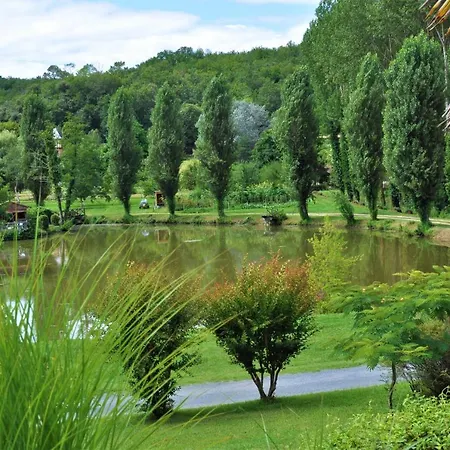 Bed & Breakfast Les Pigeonnes 2*