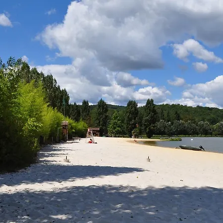 Bed & Breakfast Les Pigeonnes Groléjac