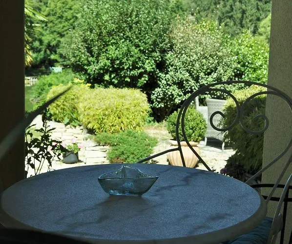 Les Pigeonnes Oda ve Kahvaltı Groléjac