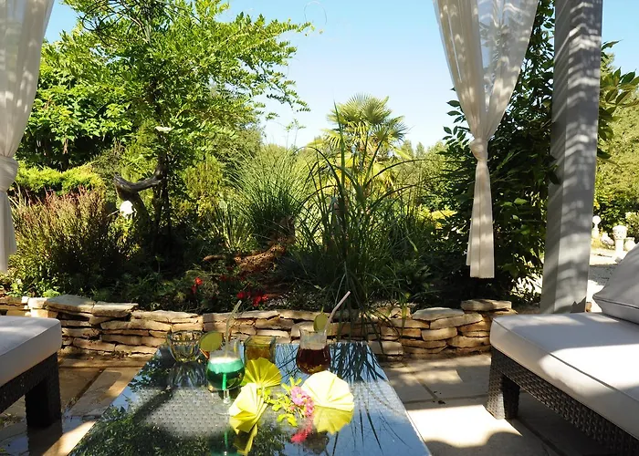 Les Pigeonnes 3* Groléjac