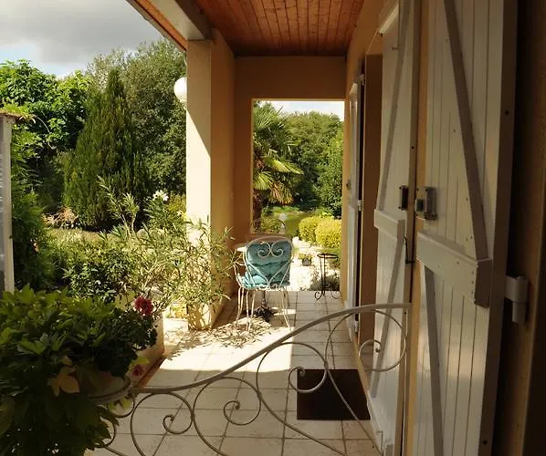 Les Pigeonnes Oda ve Kahvaltı