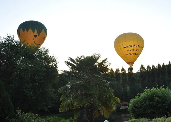 Oda ve Kahvaltı Les Pigeonnes 3*