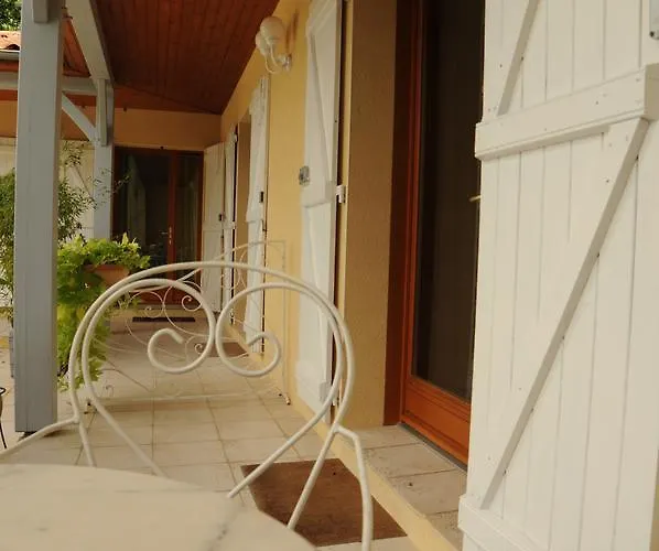 Les Pigeonnes 3* Groléjac